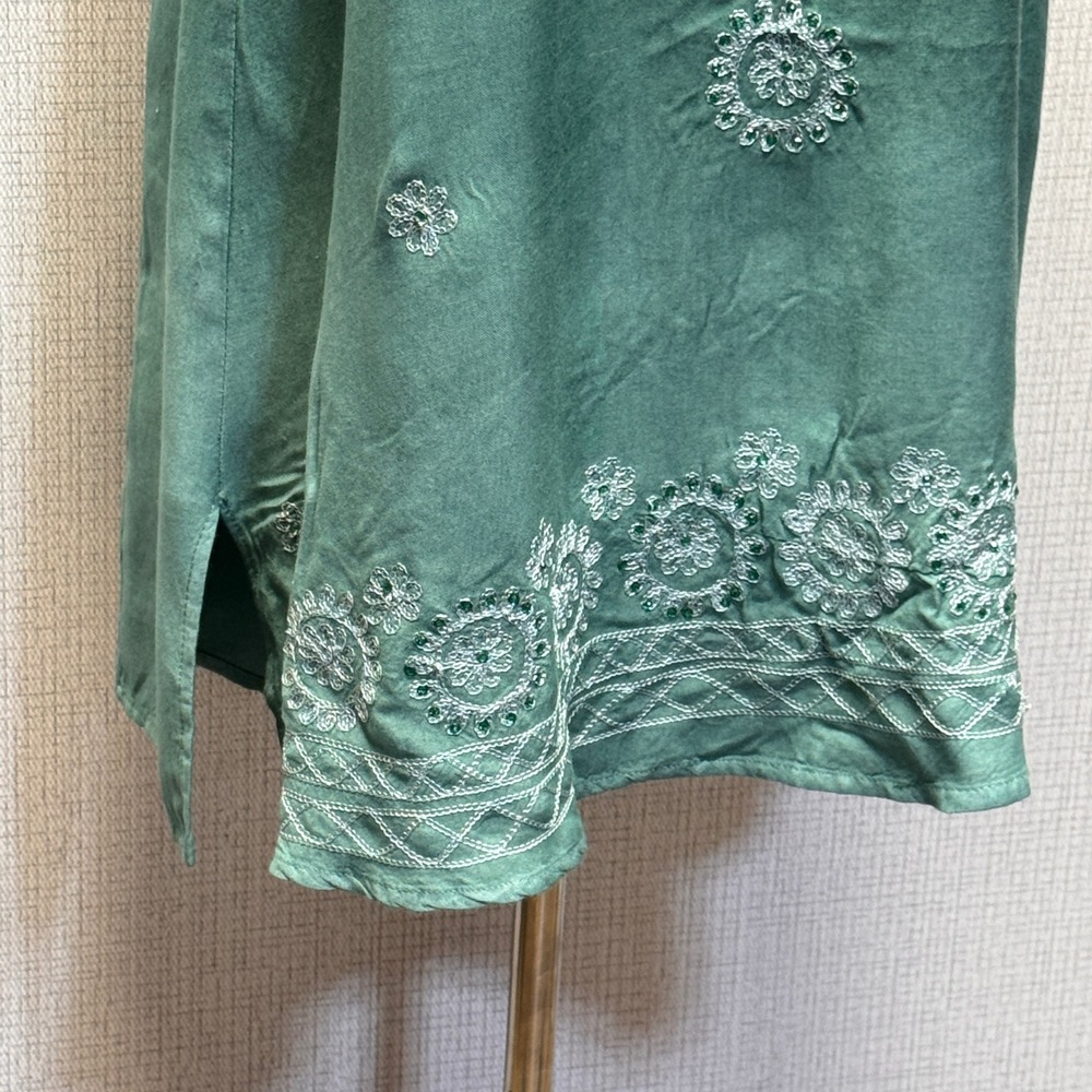 Raya Sun Embroidered Shift Dress Womens M Green Boho Beaded Cottagecore Festival - Picture 5 of 7